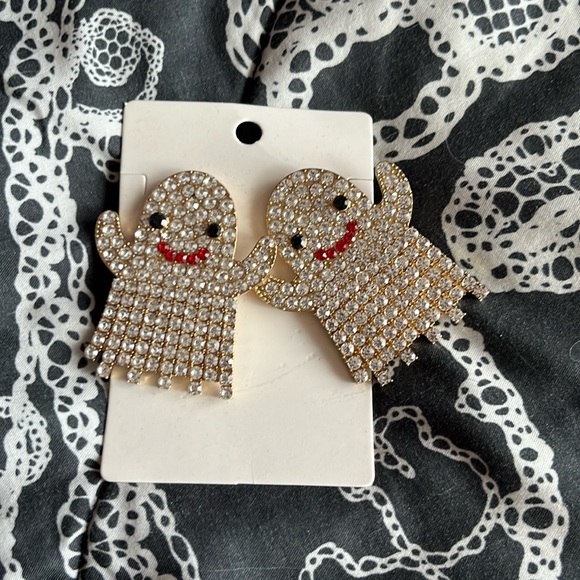 Ghost earrings - Picture 1 of 2